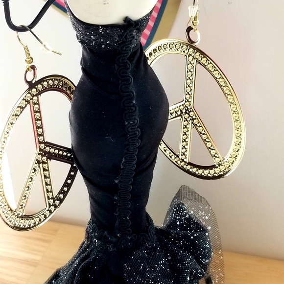 Large Pink Peace Sign Earrings new - Picture 5 of 8